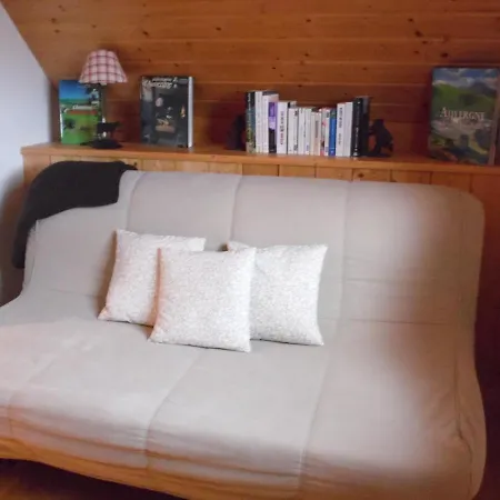 Des Clarines Holiday home Saint-Genes-Champespe