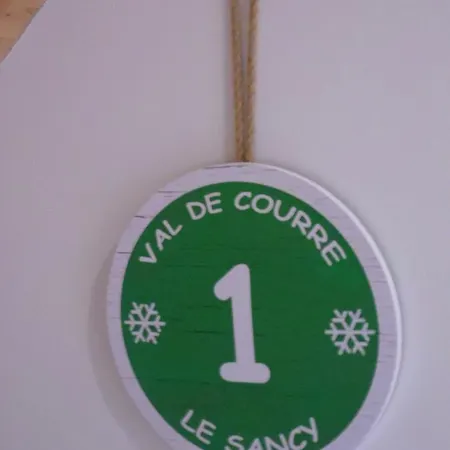Holiday home Des Clarines Saint-Genes-Champespe